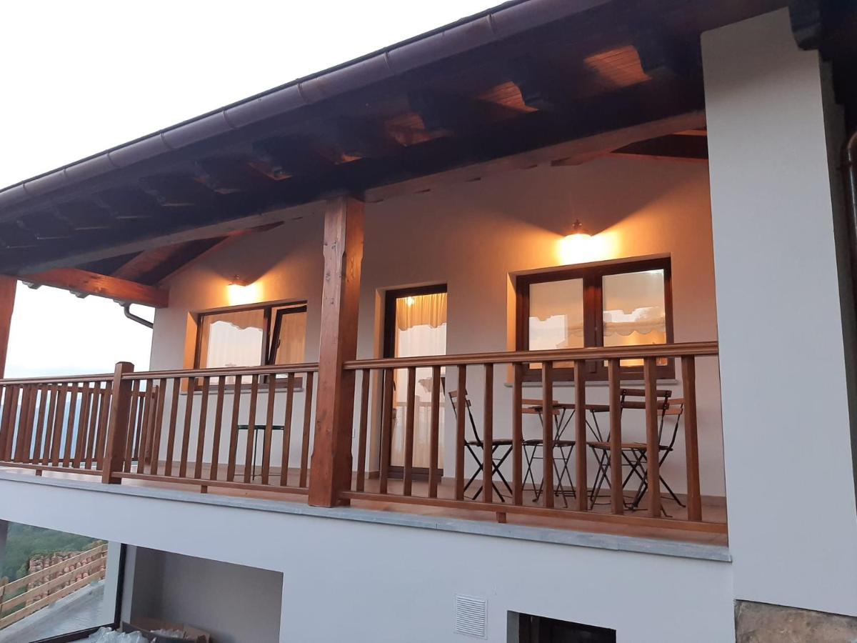 Tiu Enrique 3 Apartment Cangas de Onis Exterior photo